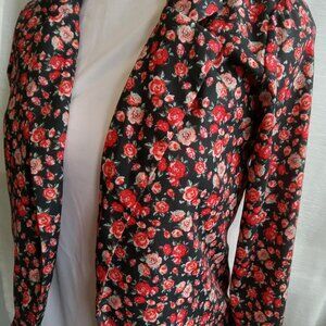 Pretty floral jacket inin shades of red, pink, and black, non-stretch Small